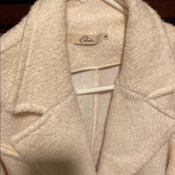 Women’s Pea Coat - Picture 4 of 8